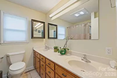 2409 US 70 Highway W, Morganton, NC 28655 - Photo 28