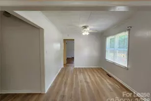 135 Oak Grove Rd, Statesville, NC 28677 - Photo 8