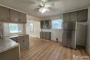 135 Oak Grove Rd, Statesville, NC 28677 - Photo 6