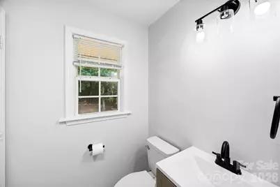1047 White Plains Road, Charlotte, NC 28213 - Photo 16