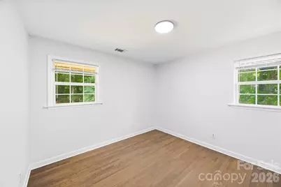 1047 White Plains Road, Charlotte, NC 28213 - Photo 18