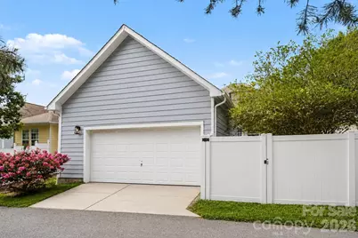 1205 Gainsborough Drive, Matthews, NC 28104 - Photo 24
