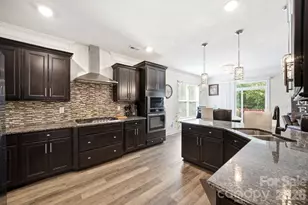 1574 Robinson Oaks Dr, Gastonia, NC 28054 - Photo 4