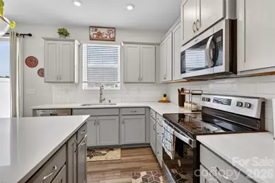 1211 Bigelow Street, Charlotte, NC 28269 - Photo 8