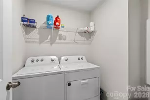 1211 Bigelow St, Charlotte, NC 28269 - Photo 16