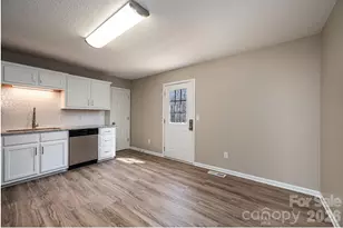 1337 Gallatin Ln, Hudson, NC 28638 - Photo 12