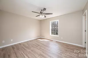 1337 Gallatin Ln, Hudson, NC 28638 - Photo 16