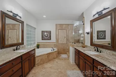 12529 Preservation Pointe Drive, Charlotte, NC 28216 - Photo 14