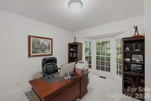 12529 Preservation Pointe Dr, Charlotte, NC 28216 - Photo 16