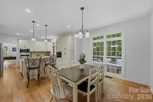12529 Preservation Pointe Dr, Charlotte, NC 28216 - Photo 24