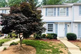 7336 Pebblestone Dr, Charlotte, NC 28212 - Photo 1