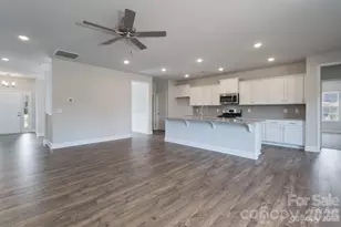 5143 Colchester Ct, Catawba, NC 28609 - Photo 8