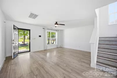 8502 Appledale Drive, Charlotte, NC 28262 - Photo 2