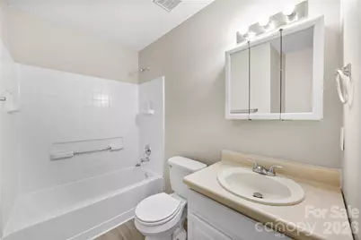4525 Rolling Hill Drive, Charlotte, NC 28213 - Photo 12