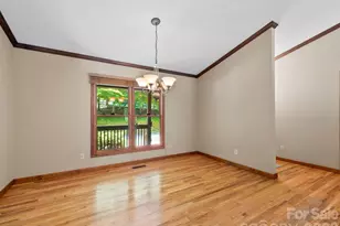 11 Robin Ln, Weaverville, NC 28787 - Photo 8