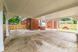 1434 Waddell St, Charlotte, NC 28216 - Photo 36