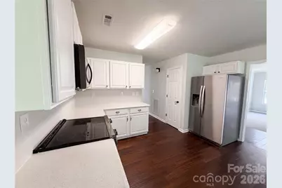 4024 Fifendrum Lane, Charlotte, NC 28216 - Photo 8