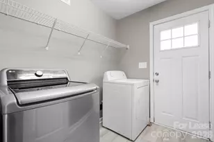 2407 Dellinger Dr, Newton, NC 28658 - Photo 12