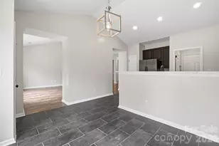 13409 Planters Walk Dr, Charlotte, NC 28278 - Photo 12