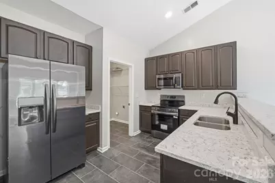 13409 Planters Walk Drive, Charlotte, NC 28278 - Photo 14