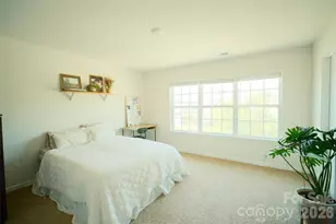 8022 Rowling Dr, Charlotte, NC 28215 - Photo 16