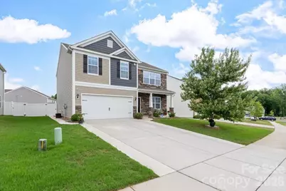 8022 Rowling Drive, Charlotte, NC 28215 - Photo 2