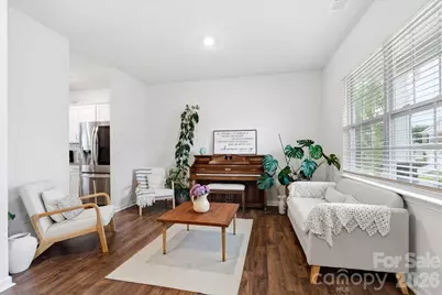 8022 Rowling Drive, Charlotte, NC 28215 - Photo 6