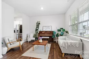 8022 Rowling Dr, Charlotte, NC 28215 - Photo 6