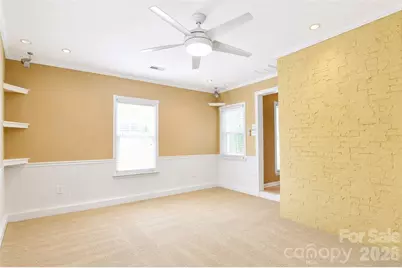 7904 Saddleview Court, Charlotte, NC 28215 - Photo 22