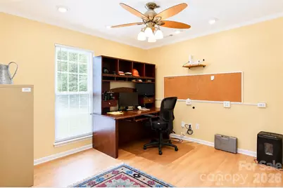 7904 Saddleview Court, Charlotte, NC 28215 - Photo 12