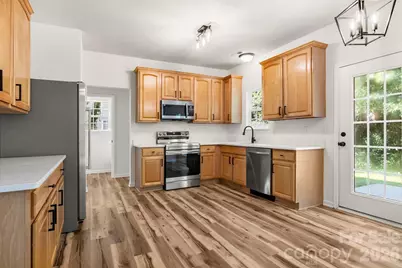 12519 Wandering Brook Drive, Charlotte, NC 28273 - Photo 8