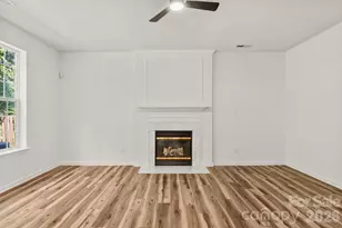 12519 Wandering Brook Dr, Charlotte, NC 28273 - Photo 14