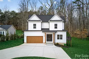 140 Meadowfall Ln, Troutman, NC 28166 - Photo 2