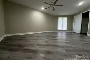 7825 Plott Rd, Charlotte, NC 28215 - Photo 18