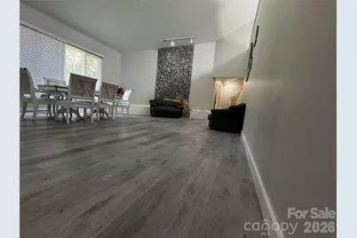 7825 Plott Road, Charlotte, NC 28215 - Photo 12