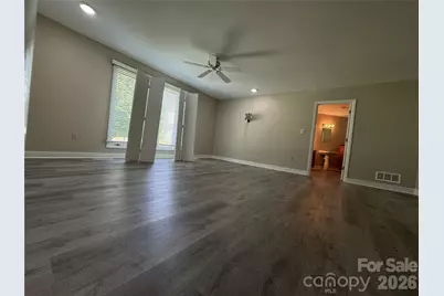 7825 Plott Road, Charlotte, NC 28215 - Photo 20