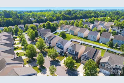 423 Knothole Lane, Charlotte, NC 28214 - Photo 38