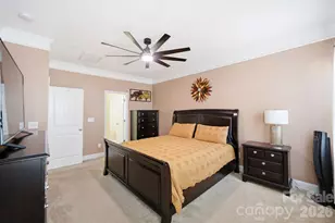 423 Knothole Ln, Charlotte, NC 28214 - Photo 10