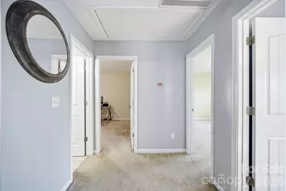 423 Knothole Lane, Charlotte, NC 28214 - Photo 32