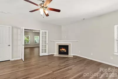 8120 Nikki Cole Drive, Charlotte, NC 28215 - Photo 6