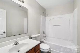 8120 Nikki Cole Dr, Charlotte, NC 28215 - Photo 24