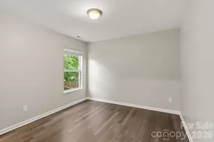 8120 Nikki Cole Dr, Charlotte, NC 28215 - Photo 16