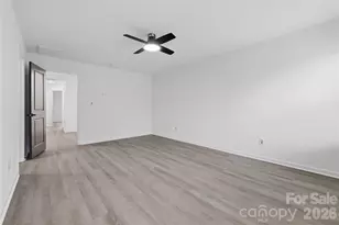 5531 Harris Cove Dr, Charlotte, NC 28269 - Photo 12