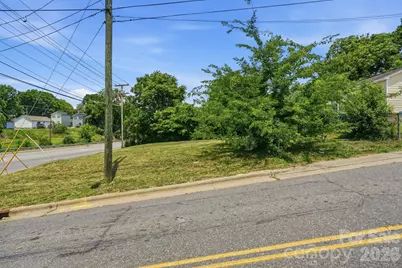 412 W Davidson Avenue, Gastonia, NC 28052 - Photo 4