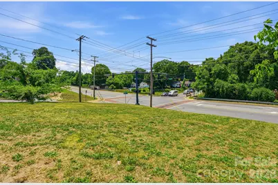 412 W Davidson Avenue, Gastonia, NC 28052 - Photo 8