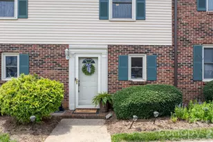 1330 5th St NE, Hickory, NC 28601 - Photo 1
