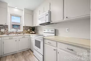 1330 5th St NE, Hickory, NC 28601 - Photo 10