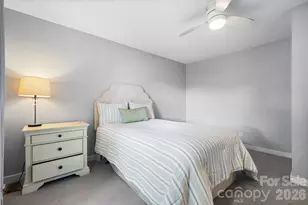 1330 5th St NE, Hickory, NC 28601 - Photo 14