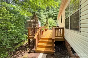 315 Oakstone Dr, Waynesville, NC 28785 - Photo 32