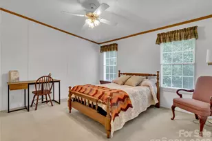 315 Oakstone Dr, Waynesville, NC 28785 - Photo 18